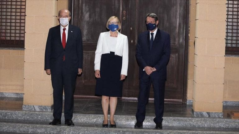 TATAR VE ANASTASİADİS