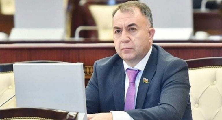 1d75ba2b-14e0-495e-ba79-49c3a0e16bc6