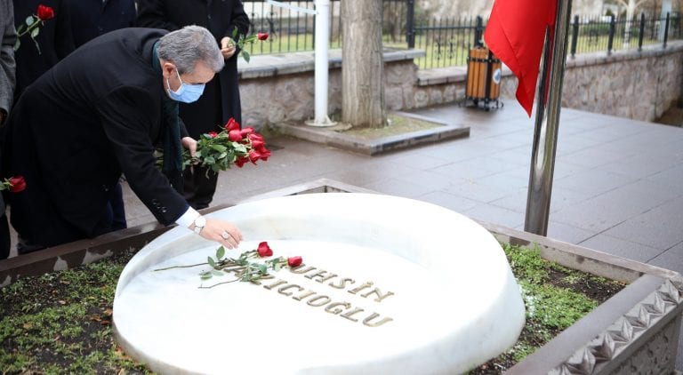 b547acb2-7edc-4ef1-9ef6-b8fd29793170