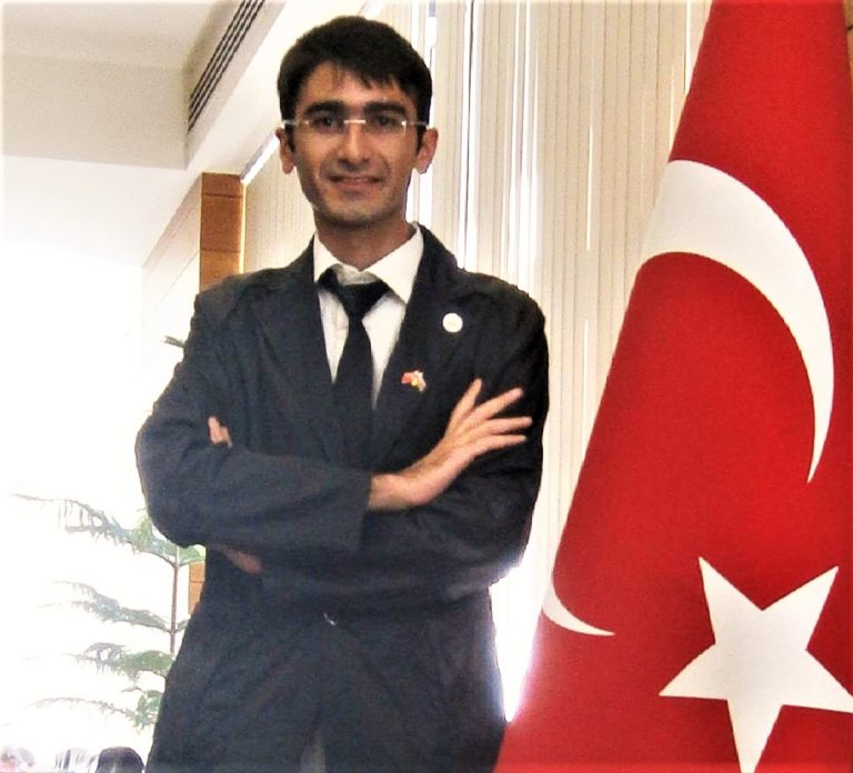 52699_4088417165859_407447534_o