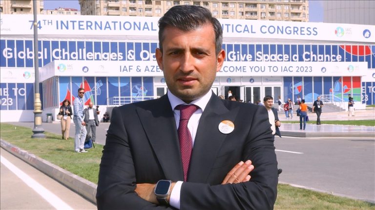 thumbs_b_c_f58708bf4cc3a89317af44fe09296c35