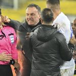 Türkiye Futbol Liginde Hakem Halil Umut Meler’e saldırı