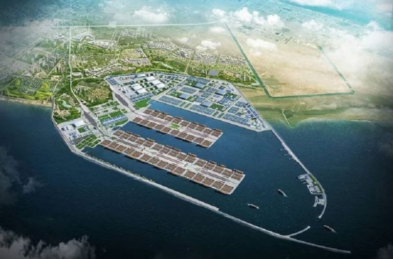 An-aerial-view-of-the-Al-Faw-Grand-Port-in-southern-Iraq-with-the-first-phase-of-the-project-currently-underway.-Photo-Daewoo-EC