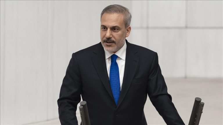 thumbs_b_c_4f5e9e3fc494d4d810c447156ff6a156