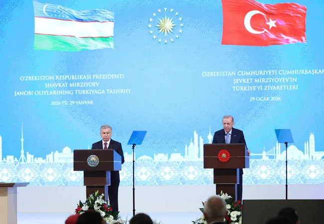 0x0-baskan-erdogan-ozbekistan-depremde-acimizi-paylasti-mirziyoyevden-turkiye-ovgusu-1769707007983